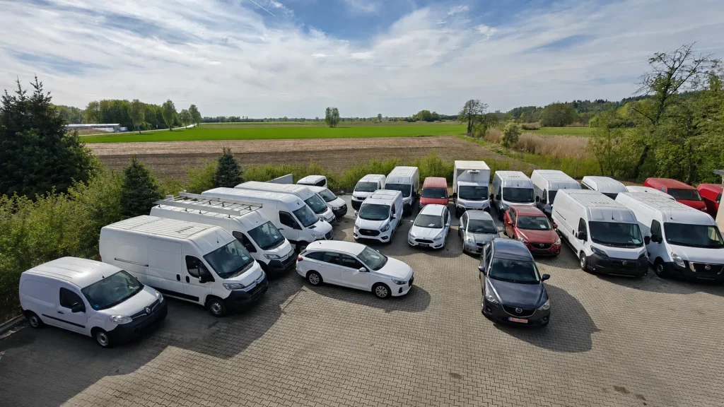Aussenansicht Automobile Lipp in Metten bei Deggendorf